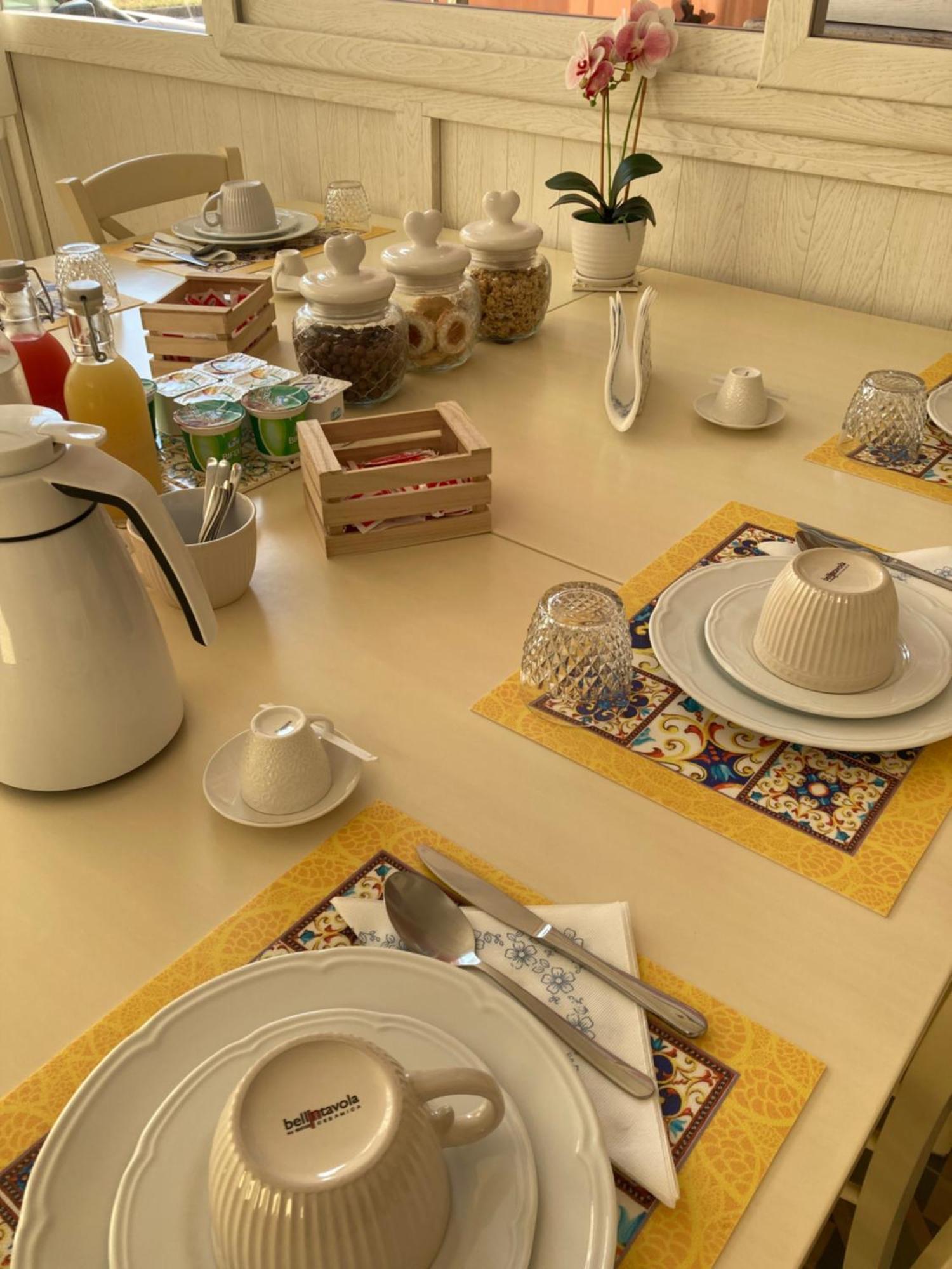 B&B Orchidea ジョイア・タウロ エクステリア 写真